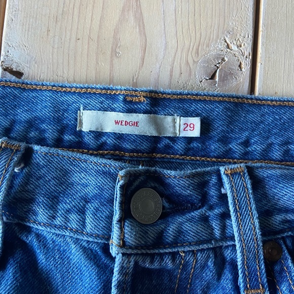 Levi’s wedgie jeans - Picture 4 of 6